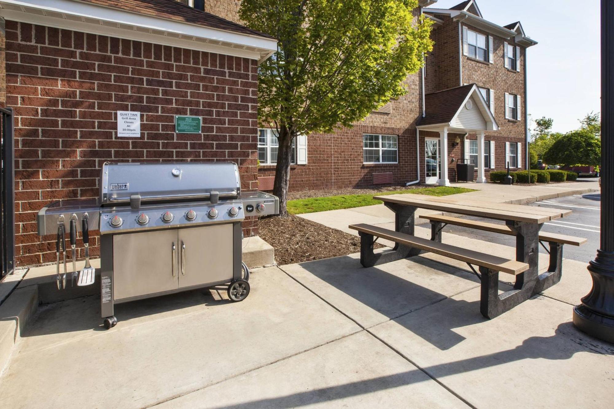 TownePlace Suites Detroit Sterling Heights Exterior foto
